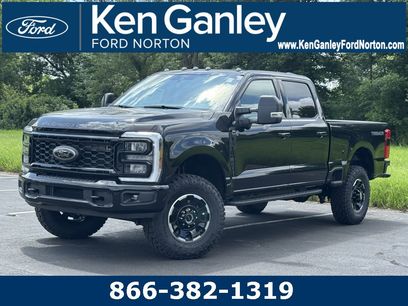 New 2025 Ford F350 XLT w/ Black Appearance Package