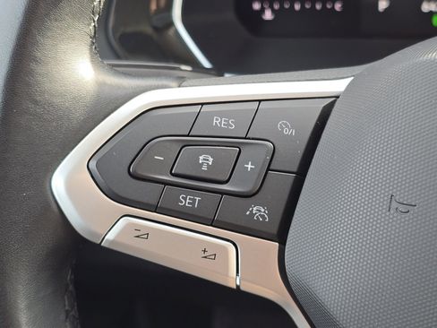 Used 2024 Volkswagen Jetta SE image 14