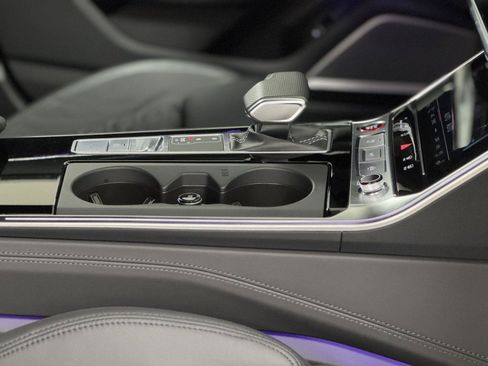 Certified 2024 Audi RS 6 performance AWD/4WD image 35