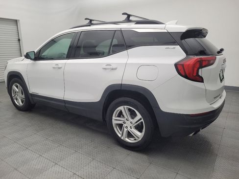 Used 2018 GMC Terrain SLE w/ Driver Convenience Package image 3