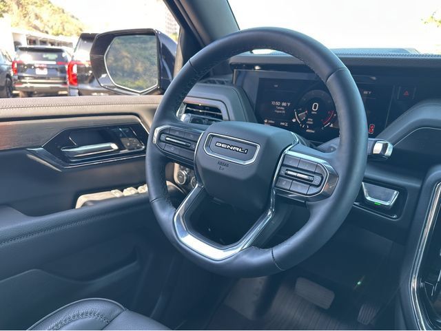 New 2026 GMC Yukon Denali w/ Sun & Power Step Package AWD/4WD image 6