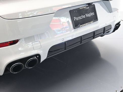 Certified 2026 Porsche Cayenne GTS AWD/4WD image 38