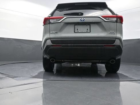 Certified 2023 Toyota RAV4 XLE Premium AWD/4WD image 36