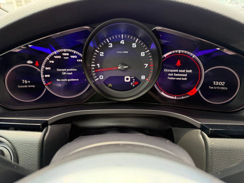 Certified 2023 Porsche Cayenne AWD/4WD image 34