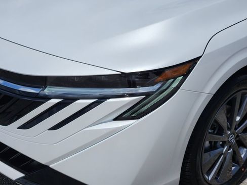 New 2026 Nissan Sentra SL FWD image 5