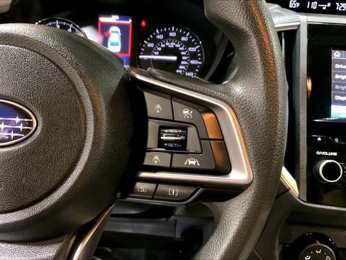 Used 2023 Subaru Impreza Premium image 24