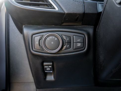 Used 2019 Lincoln Nautilus Select AWD/4WD image 37