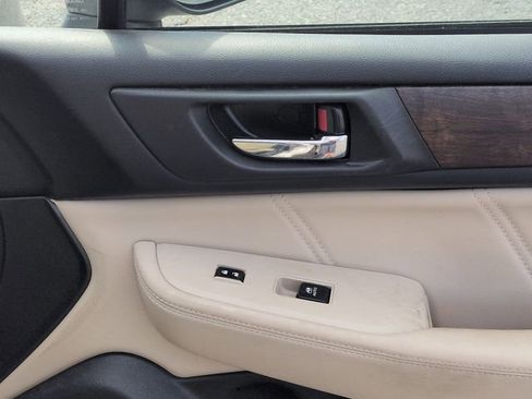 Used 2019 Subaru Outback 2.5i Limited image 38