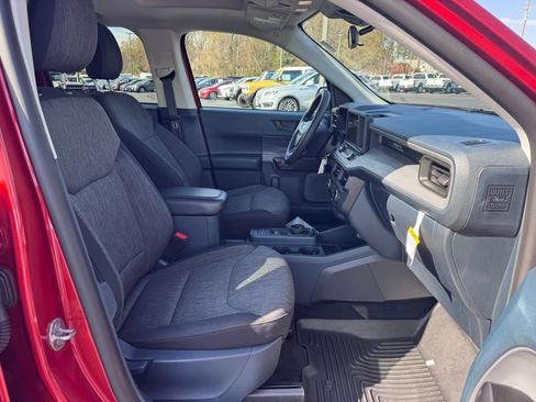 Used 2023 Ford Maverick XLT w/ Black Appearance Package image 21