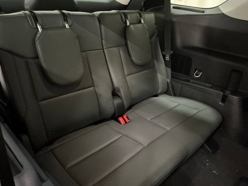 New 2026 Ford Explorer Active w/ Active Comfort Package AWD/4WD image 19