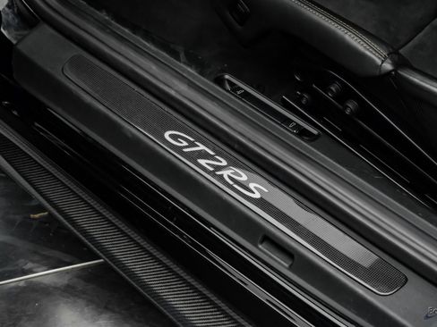 Used 2019 Porsche 911 GT2 RS w/ Weissach Package image 54