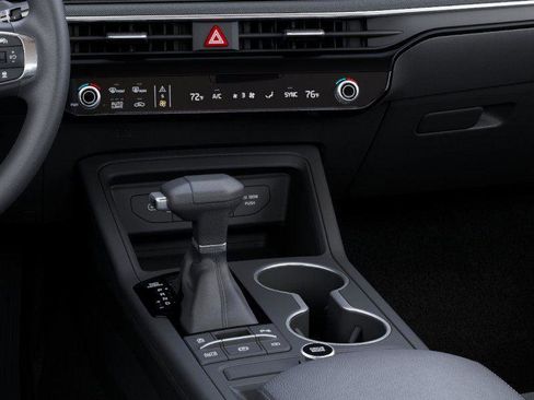 New 2026 Kia K5 LXS image 23