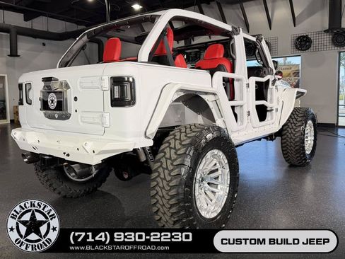 Used 2025 Jeep Wrangler Unlimited Rubicon AWD/4WD image 20
