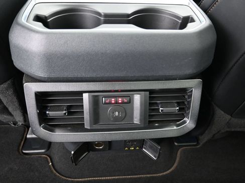 Used 2024 Ford F250 Platinum AWD/4WD image 20