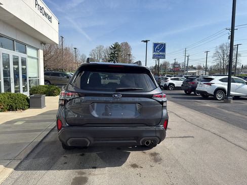 Used 2025 Subaru Forester Limited w/ Popular Package #2 image 4