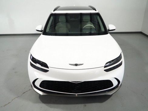 Used 2023 Genesis GV60 Performance AWD/4WD image 11