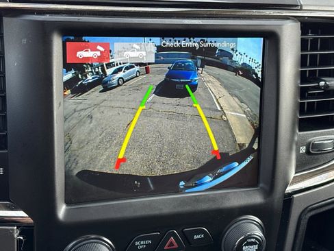 Used 2018 RAM 2500 Laramie w/ Sport Appearance Group AWD/4WD image 19