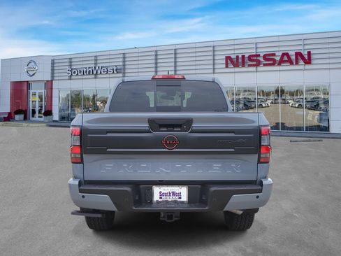 New 2026 Nissan Frontier PRO-4X AWD/4WD image 6