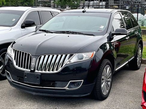 Used 2015 Lincoln MKX AWD w/ Equipment Group 102A image 3