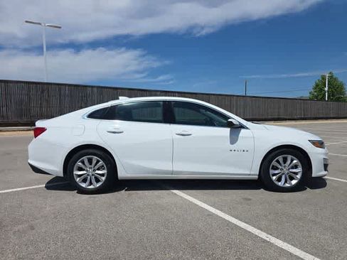 Used 2023 Chevrolet Malibu LT FWD image 7