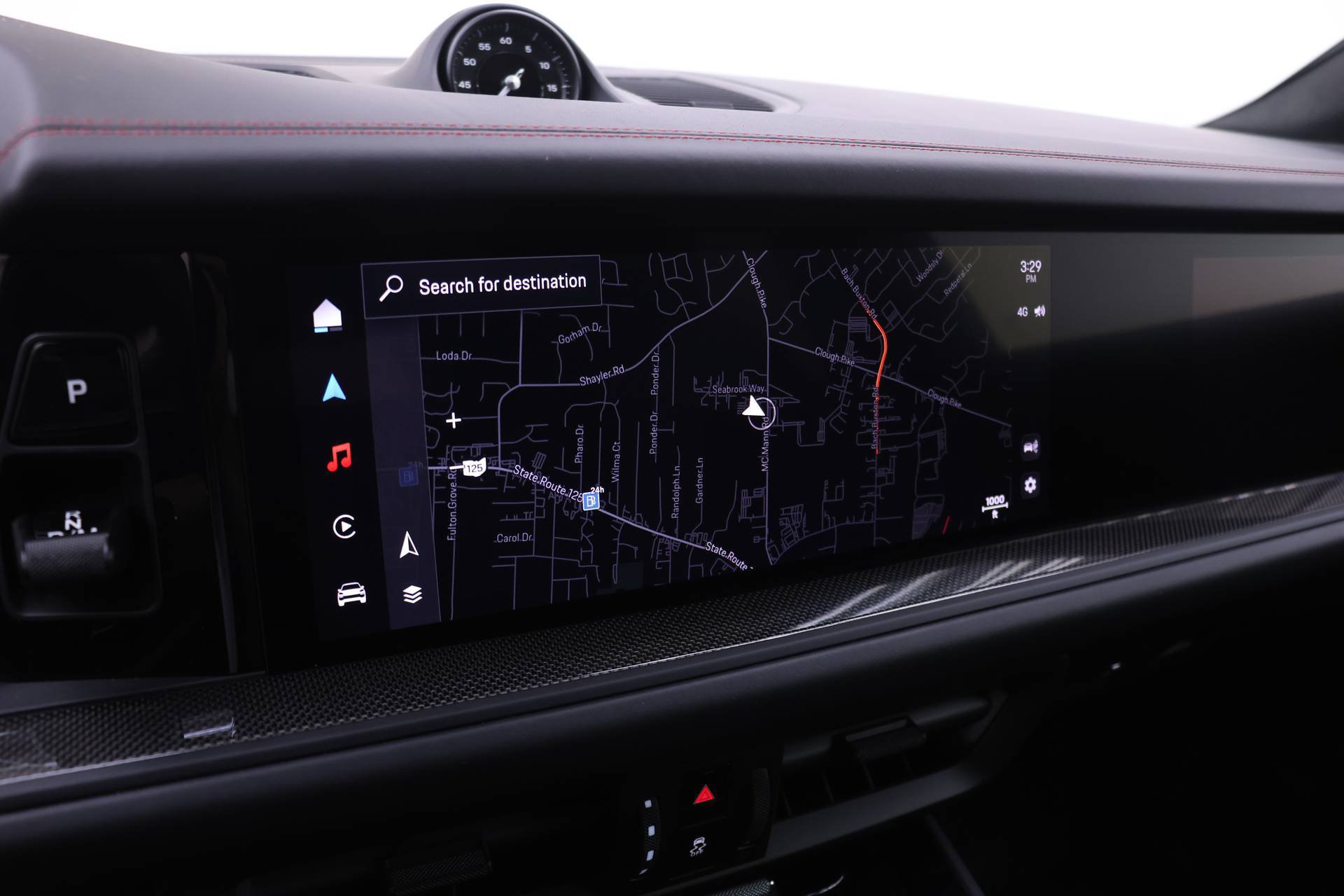 Certified 2025 Porsche Cayenne GTS AWD/4WD image 14