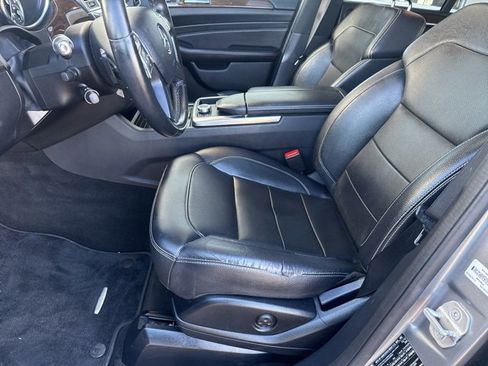 Used 2013 Mercedes-Benz ML 350 BlueTEC 4MATIC image 25