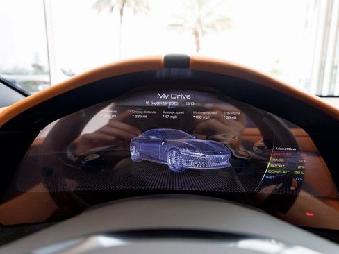 Used 2025 Ferrari Roma Spider image 36