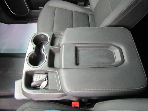 Used 2024 Chevrolet Silverado 2500 LT image 17