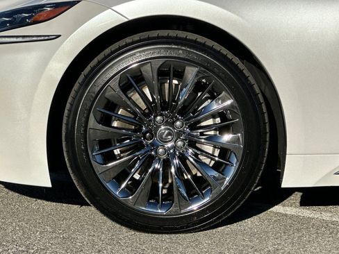 Used 2018 Lexus LS 500 image 23