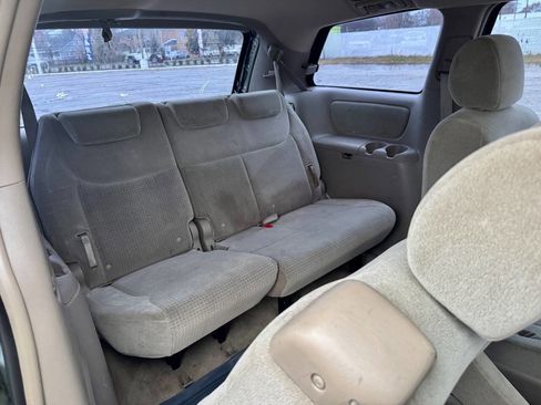 Used 2008 Toyota Sienna CE image 17