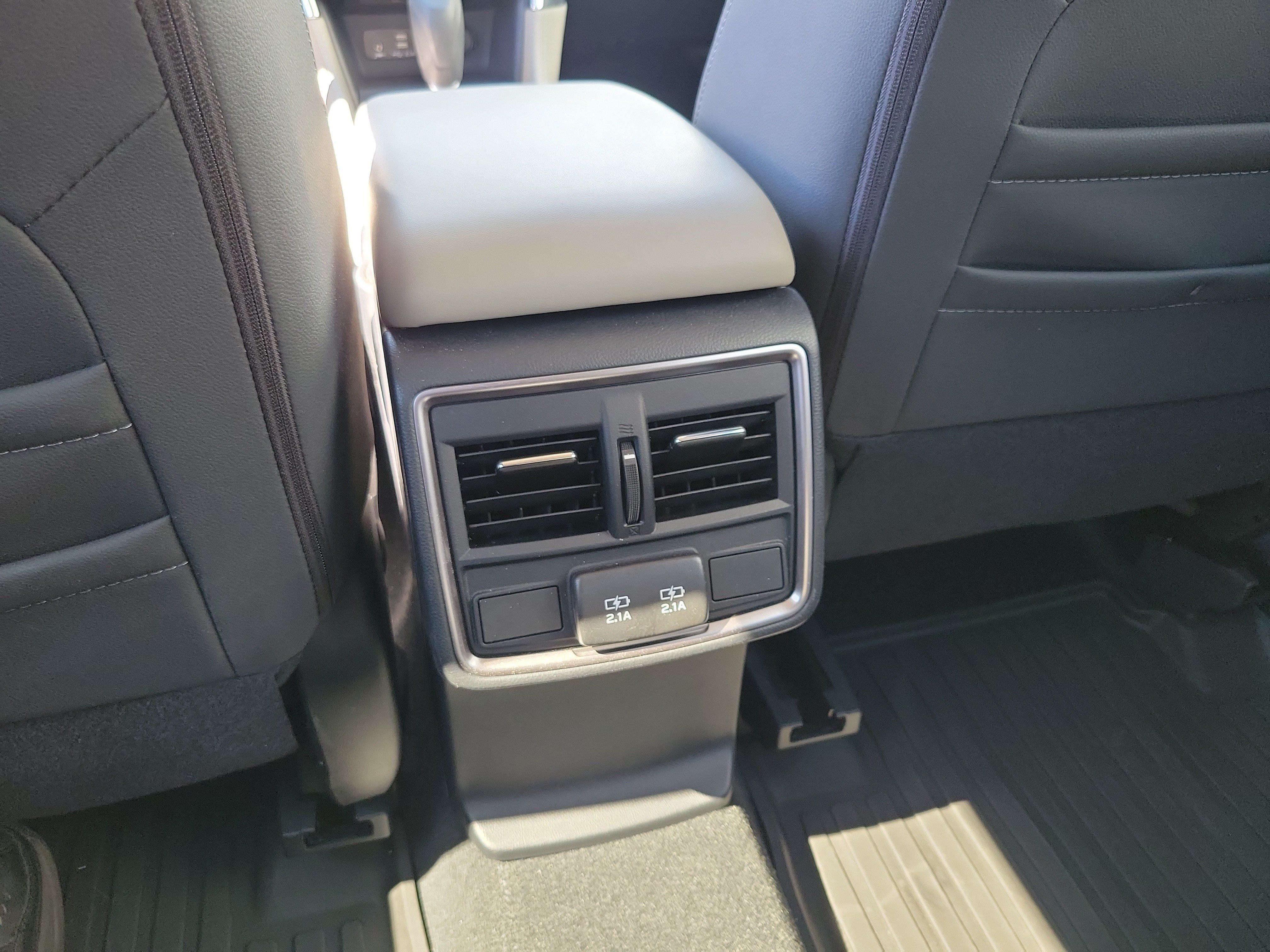 Certified 2024 Subaru Forester Premium AWD/4WD image 14
