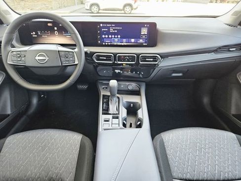 New 2026 Nissan Sentra SV w/ SV Convenience Package FWD image 14