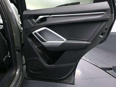 Used 2022 Audi Q3 2.0T Premium image 40