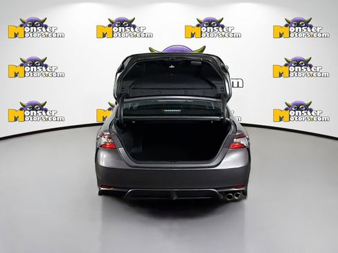 Used 2023 Toyota Camry SE image 25