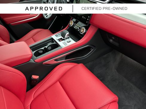 Used 2025 Jaguar F-PACE R-Dynamic S AWD/4WD image 29