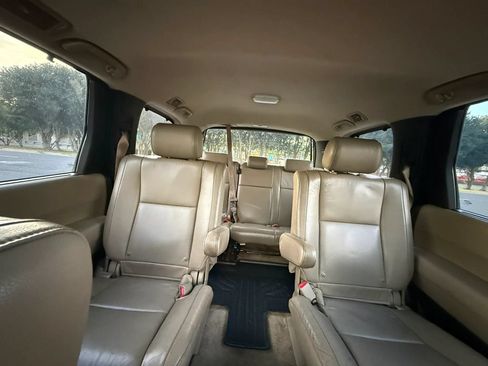Used 2008 Toyota Sequoia Limited RWD image 15