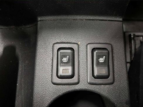 Used 2010 MAZDA MAZDA5 Grand Touring image 28