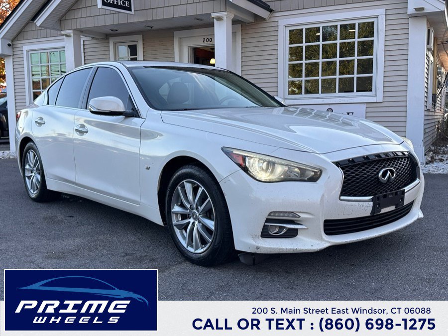 Used 2015 INFINITI Q50 AWD w/ Moonroof Package image 1