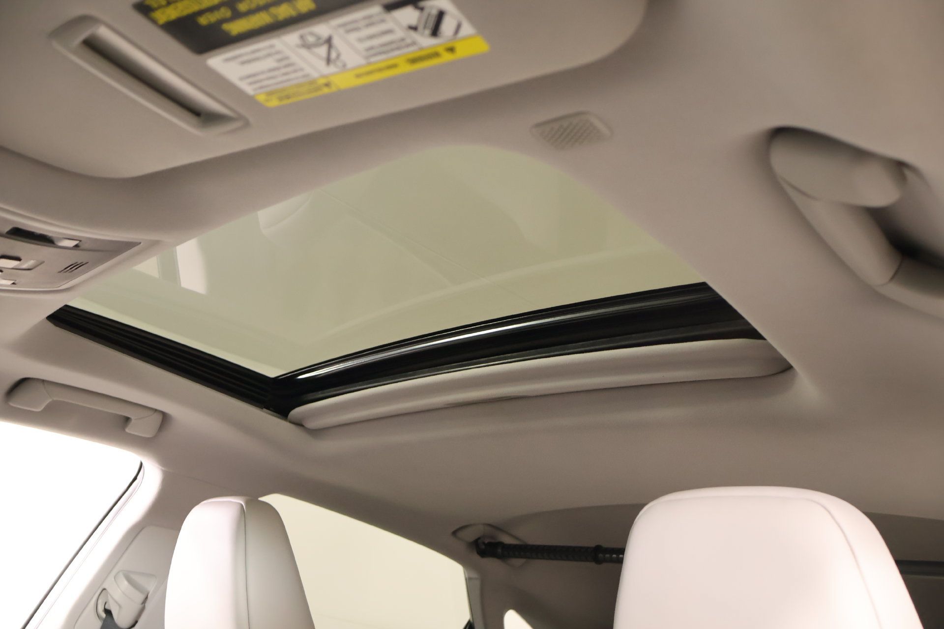 Used 2018 Lexus RX 350 FWD w/ Premium Package image 16