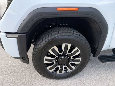 New 2026 GMC Sierra 2500 Denali Ultimate AWD/4WD image 39