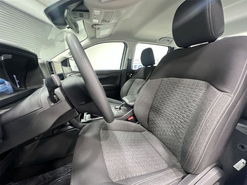 Used 2025 Ford Ranger XL image 11