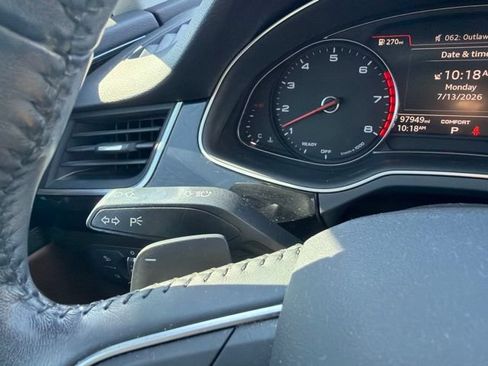 Used 2019 Audi Q7 3.0T Premium w/ Cold Weather Package AWD/4WD image 21