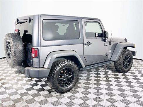 Used 2018 Jeep Wrangler Sport image 8