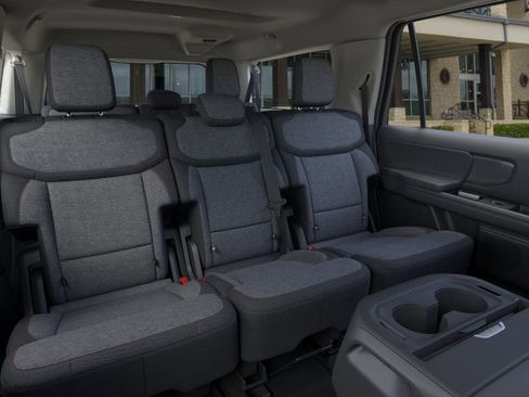 New 2025 Ford Expedition Max Active image 11