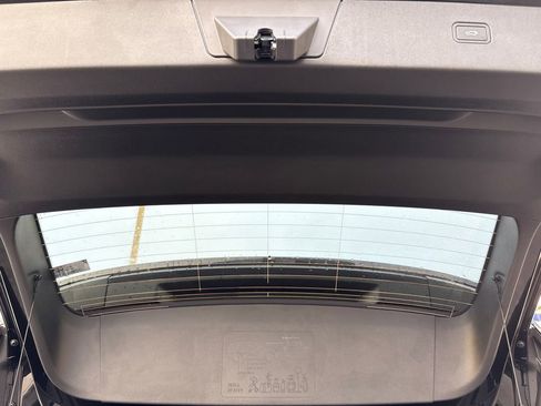 New 2026 Volvo EX30 Cross Country Ultra image 21