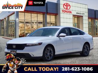 Used 2023 Honda Accord EX video 1