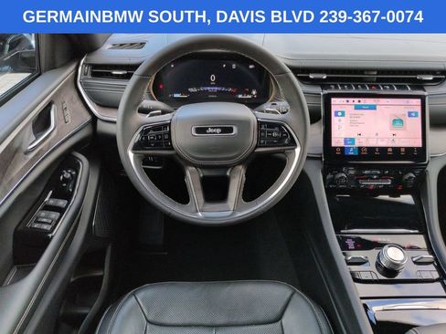 Used 2024 Jeep Grand Cherokee Overland w/ Trailer Tow Package AWD/4WD image 18