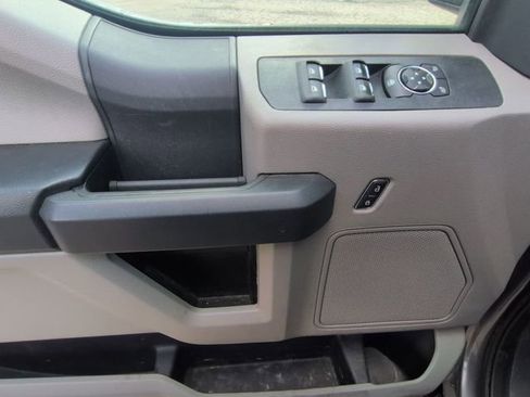 Used 2022 Ford F250 XL w/ STX Appearance Package image 23