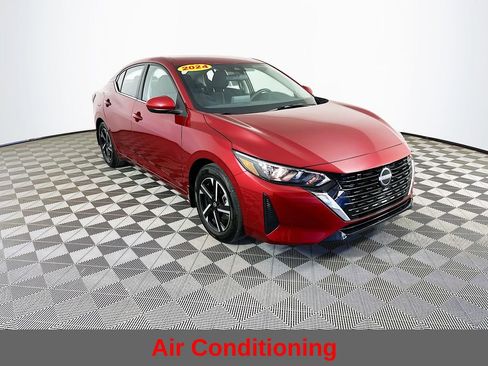 Certified 2024 Nissan Sentra SV FWD image 4