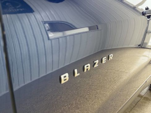 Used 2023 Chevrolet Blazer LT w/ Convenience Package image 17